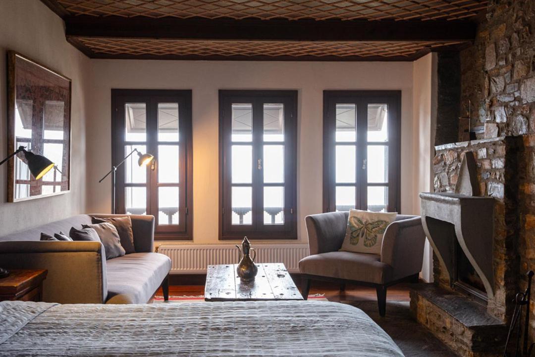 Palio Eleotrivio Guesthouse Agios Lavrentios Dış mekan fotoğraf