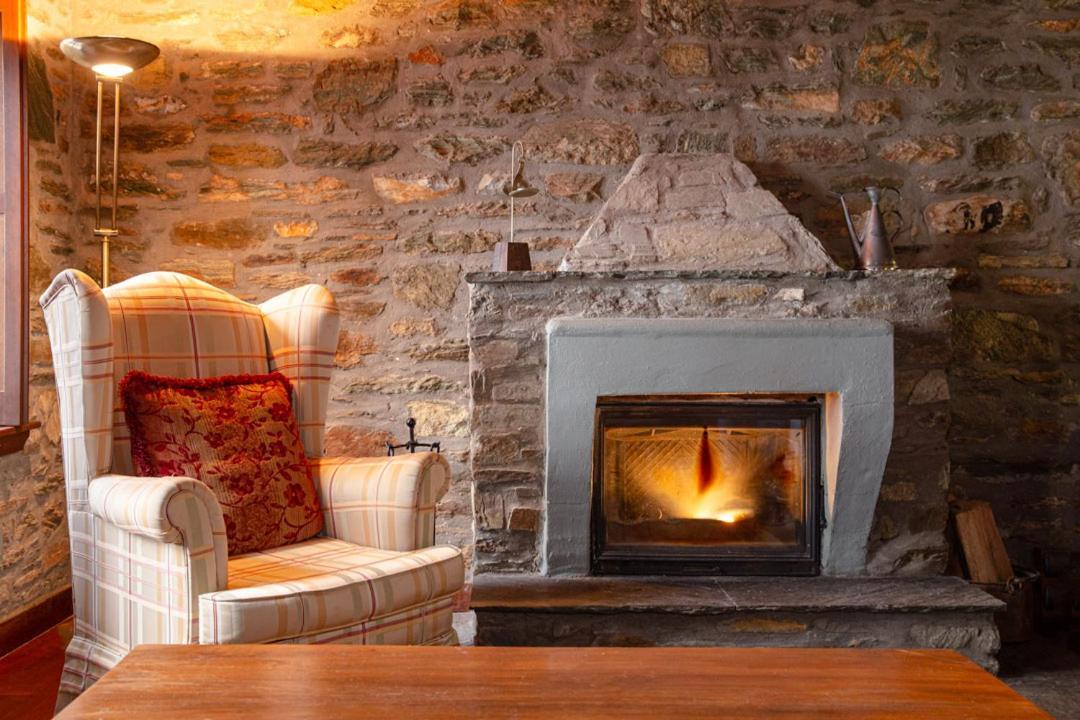 Palio Eleotrivio Guesthouse Agios Lavrentios Dış mekan fotoğraf