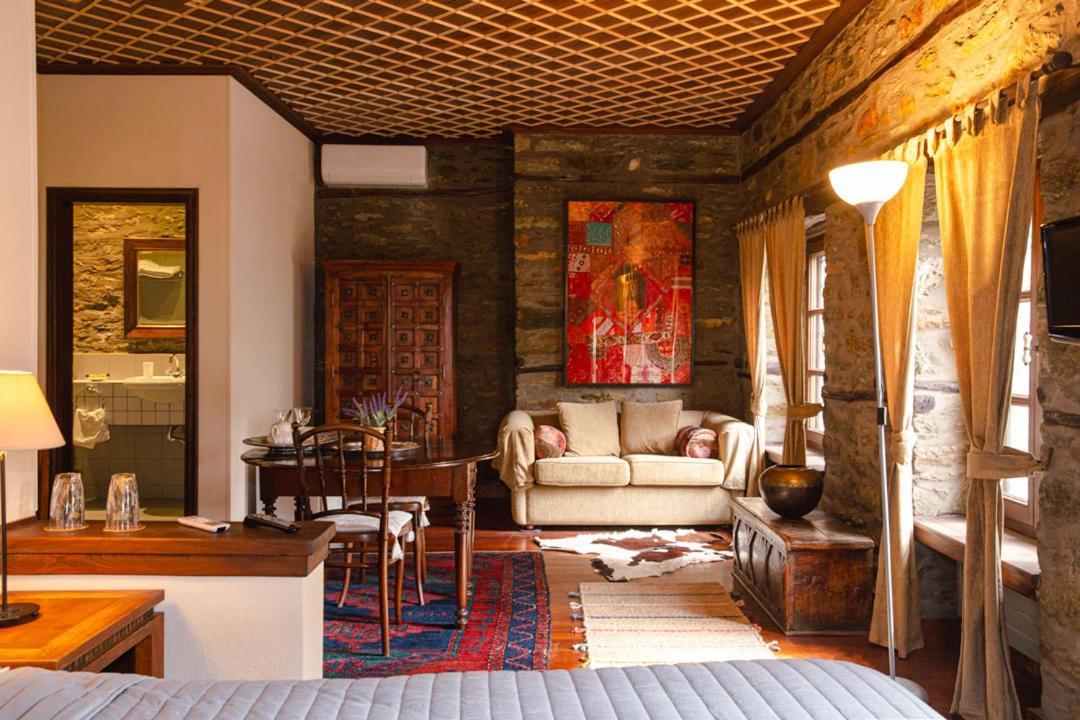 Palio Eleotrivio Guesthouse Agios Lavrentios Dış mekan fotoğraf